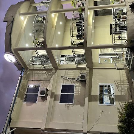Sky Inn Hotel Фритаун Экстерьер фото
